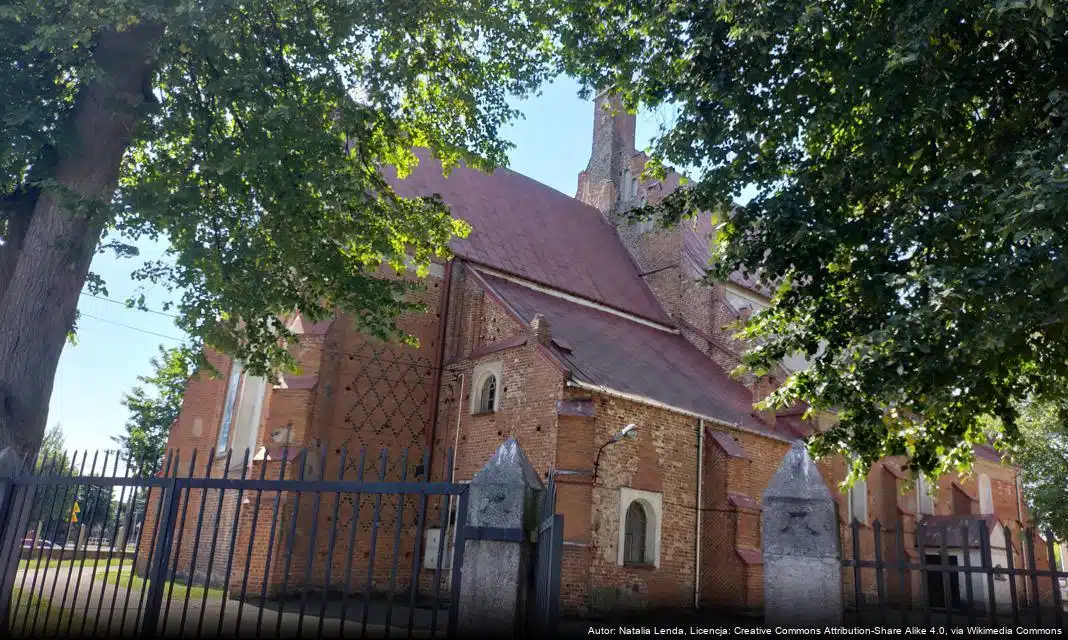 Zakończono prace konserwatorskie przy pomniku upamiętniającym mieszkańców powiatu makowskiego